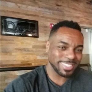 Meet your Posher, Antoine